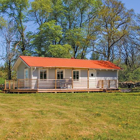 1 Bedroom Lovely Home In Sturkoe Bredavik  Экстерьер фото